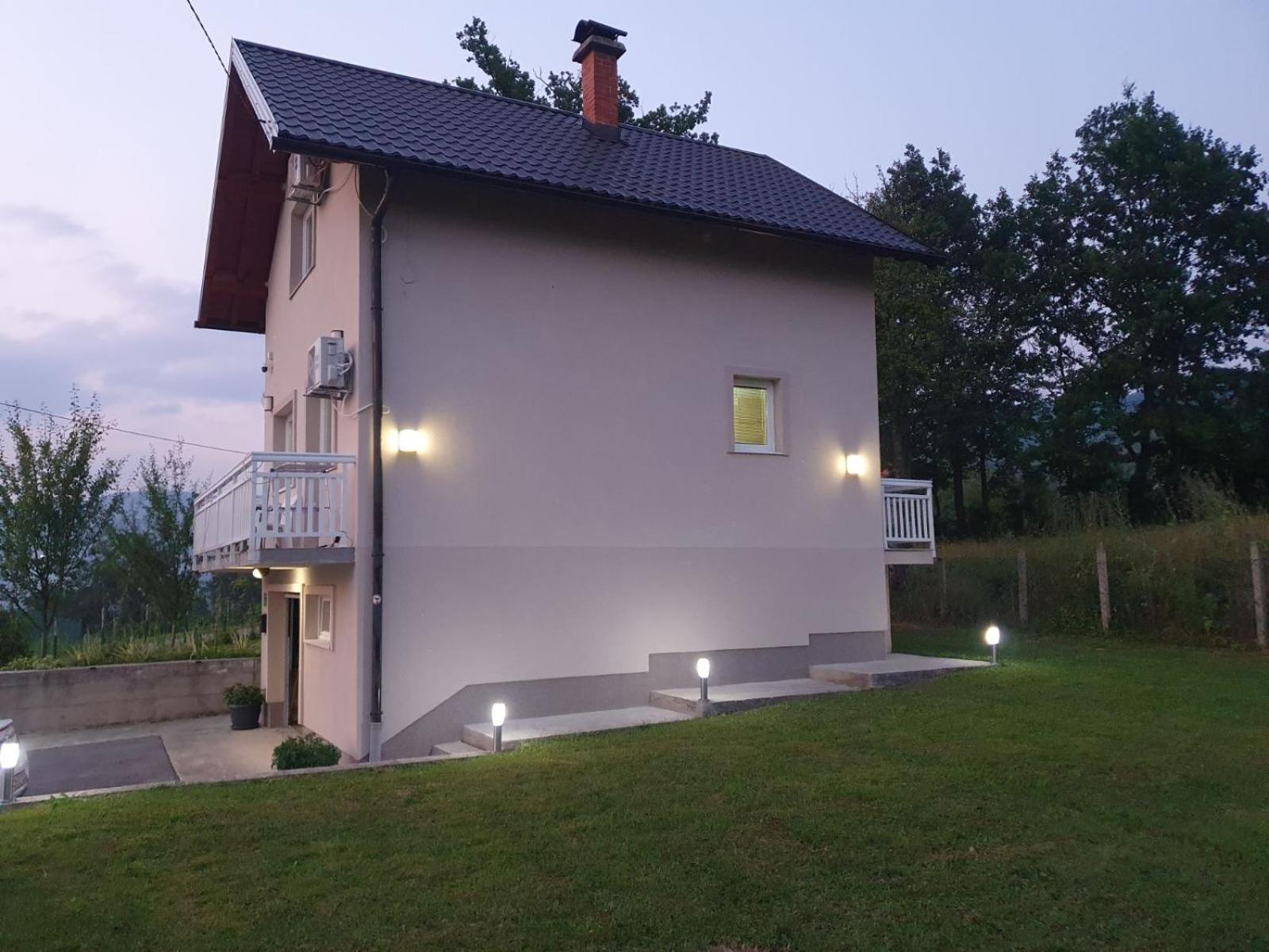 House Apartment Azra Sarajevo Exterior photo